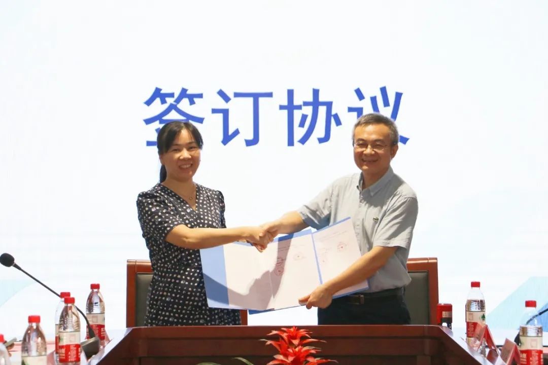 207e3ea6de5f46ceb8c38cac61c696fe.jpg 207e3ea6de5f46ceb8c38cac61c696fe.jpg