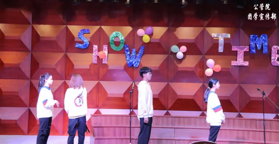 f0e4549828cd4b85a0801e8be6d738f9.jpg f0e4549828cd4b85a0801e8be6d738f9.jpg