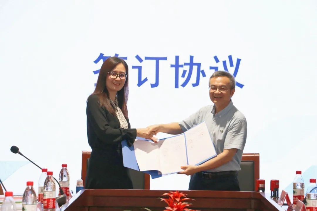 b40c0a08ce9d4cd5b146bf5807d67a21.jpg b40c0a08ce9d4cd5b146bf5807d67a21.jpg