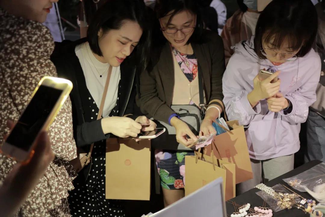 fd89cc50587743f69cc30cf3f0fb999d.jpg 微信图片_20201029000802.jpg