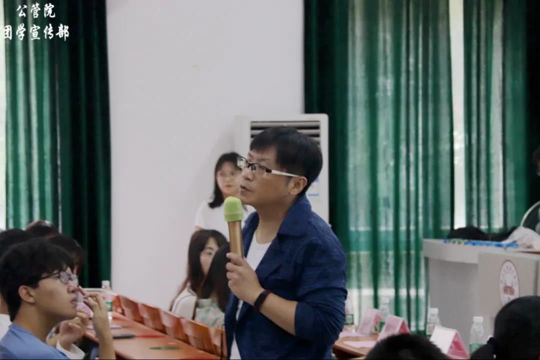 b96e307b1d2144dab862db103d5ad872.jpg b96e307b1d2144dab862db103d5ad872.jpg