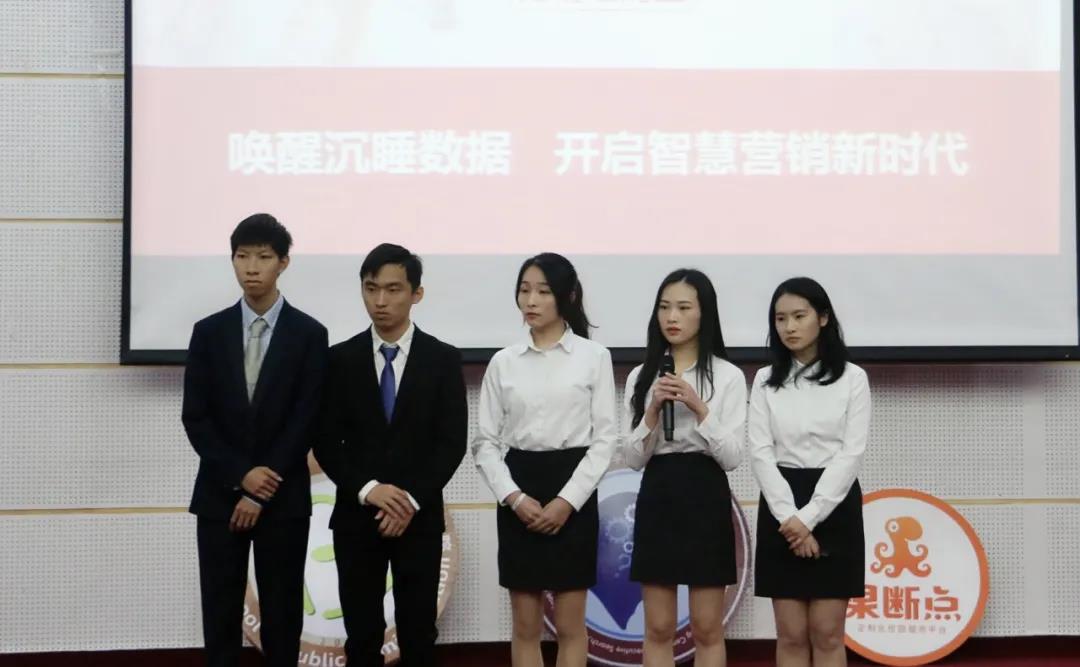 f113e87c089c4c41b0ae69744ce37348.jpg f113e87c089c4c41b0ae69744ce37348.jpg